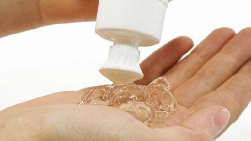 So sánh các loại gel bôi trơn gốc nước và silicone giúp bạn chọn sản phẩm phù hợp an toàn